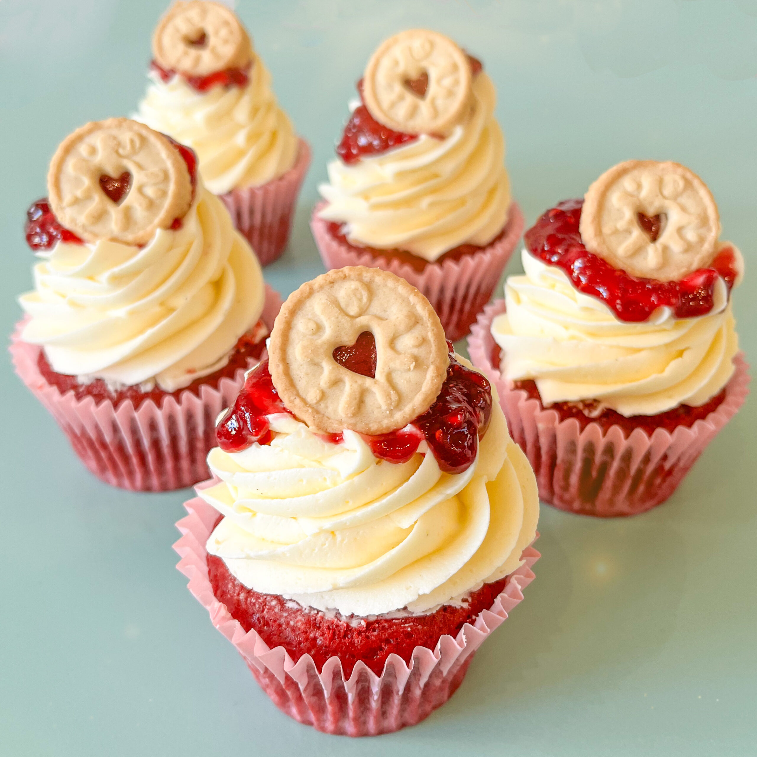 Jammie Dodger Cupcakes